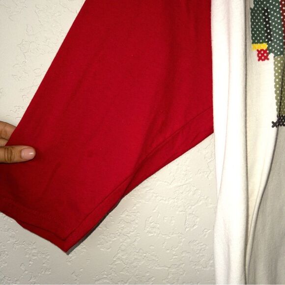 Home Alone White & Red Filthy Animal Christmas Shirt Size XXL - Picture 4 of 6